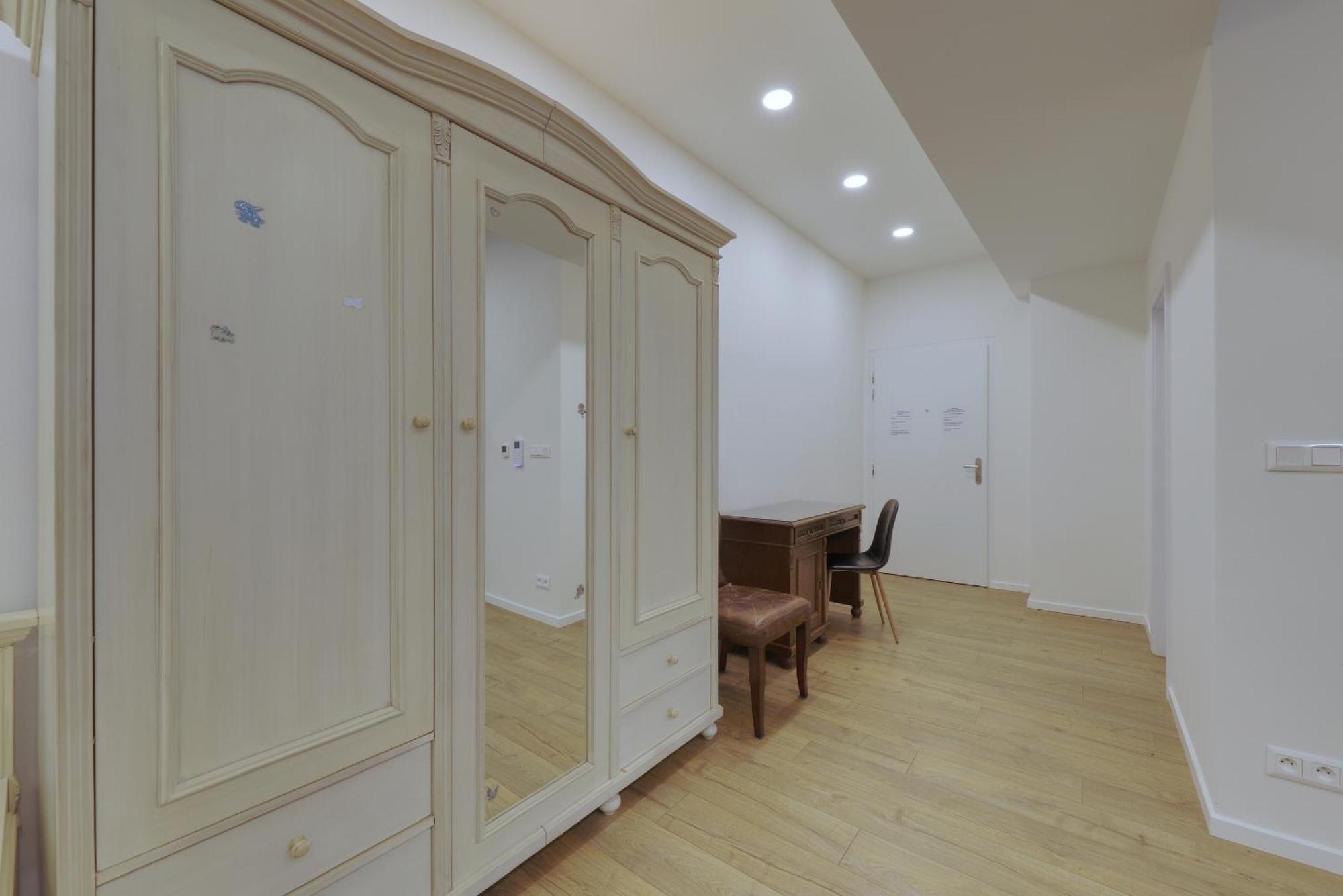 Shone Apartment Old Town 2 Bedroom Bratislava Esterno foto