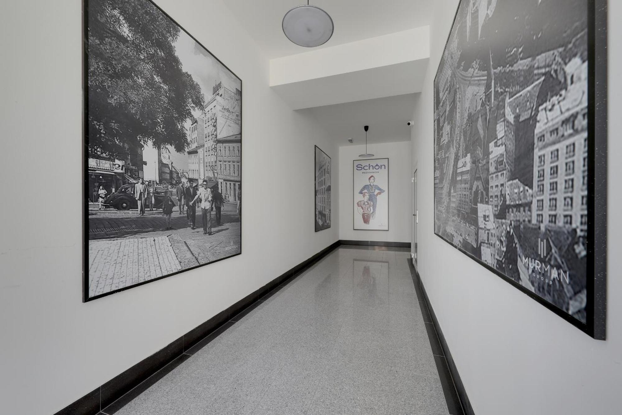 Shone Apartment Old Town 2 Bedroom Bratislava Esterno foto