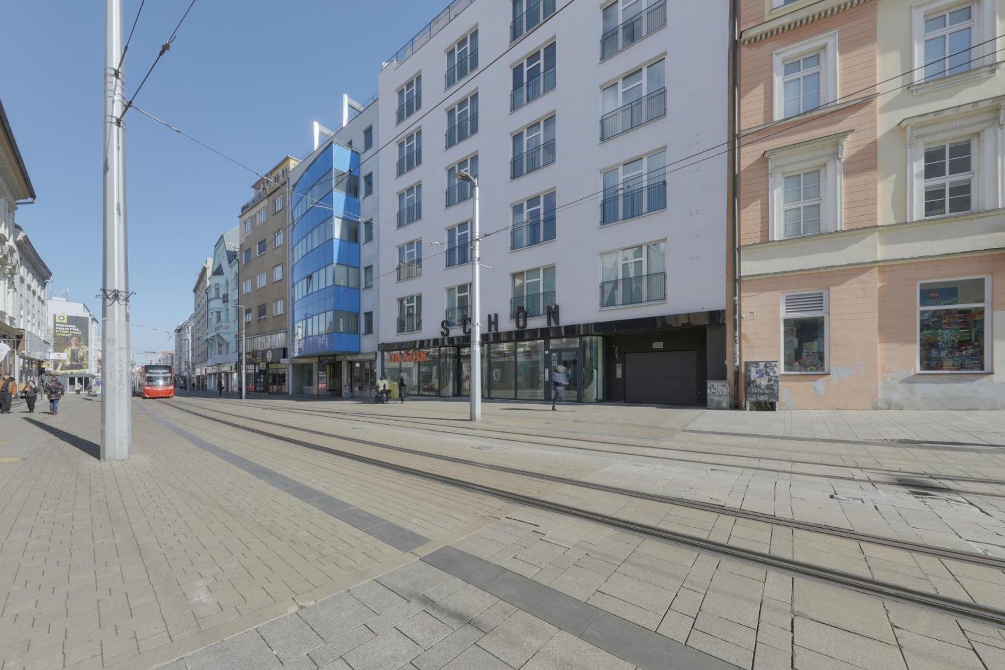 Shone Apartment Old Town 2 Bedroom Bratislava Esterno foto